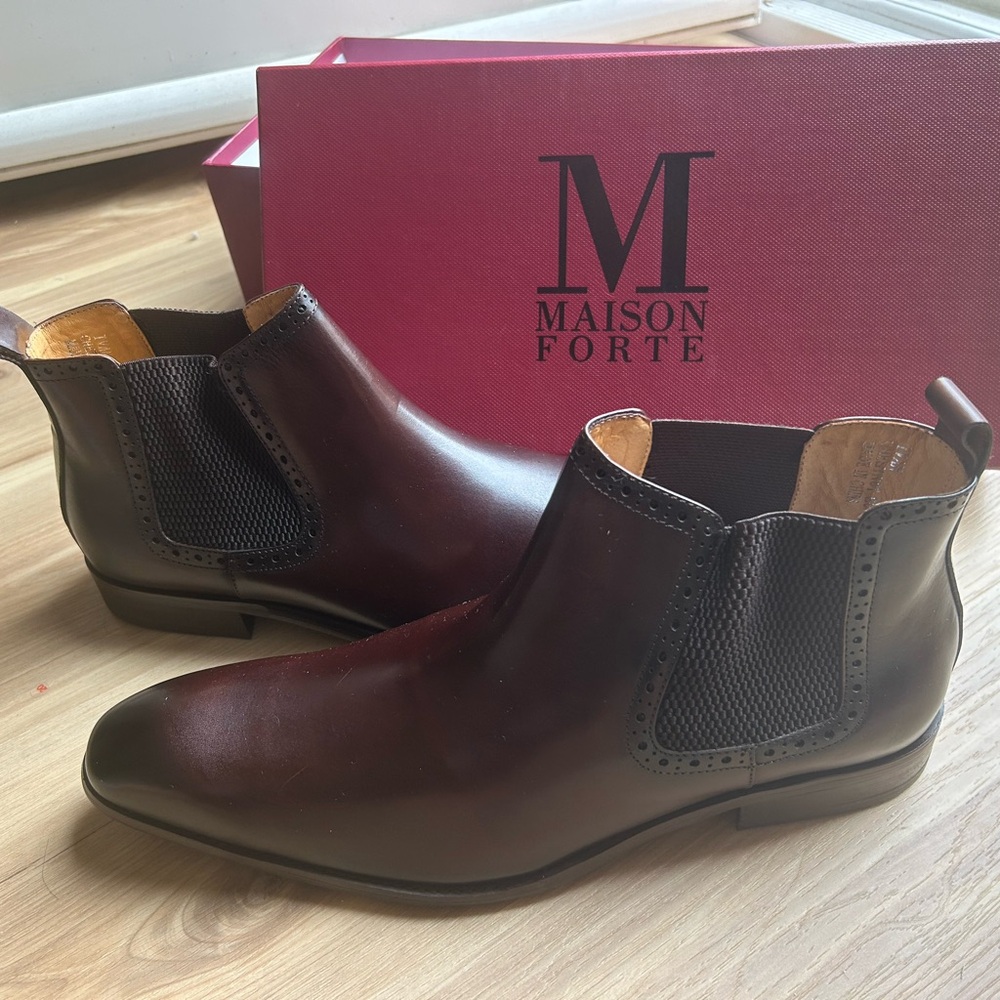 Men's Brown Leather Chelsea Boots